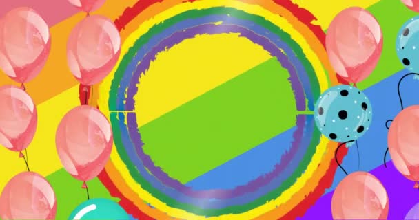 Κινούμενο Κείμενο Υπερηφάνειας Κύκλο Ουράνιο Τόξο Πάνω Από Πολύχρωμα Μπαλόνια — Αρχείο Βίντεο