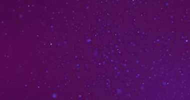 Koyu arkaplanda parıldayan mavi ve beyaz parçacıkların animasyonu. Teknoloji, enerji, bağlantı, veri, işleme, arkaplan ve iletişim, dijital olarak oluşturulmuş video.