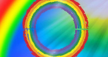 Gökkuşağı çemberinde gökkuşağı bayraklarını sallayan ellerin animasyonu. Gay, lezbiyen, lgbtq, eşitlik, haklar, kutlama ve gurur dijital olarak üretilen video.