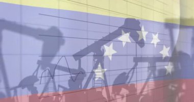 Petrol kulesi ve Venezuela bayrağı üzerinde finansal veri işleme animasyonu. Küresel finans, iş, bağlantılar, hesaplama ve veri işleme kavramı dijital olarak oluşturulmuş video.