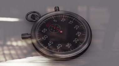 Yoğun şehir üzerinde durmanın animasyonu. Küresel iş, finans, iş, bağlantılar, hesaplama ve veri işleme kavramı dijital olarak oluşturuldu.