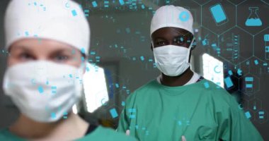 Hastanedeki çeşitli cerrahların üzerinde DNA iplikçikleri var. Küresel tıp, sağlık, bağlantılar, hesaplama ve veri işleme kavramı dijital olarak oluşturulmuş video.