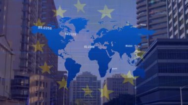 Dünya haritası ile finansal veri işleme animasyonu ve şehrin üzerinde eu bayrağı. Küresel finansman, iş ve dijital arayüz kavramı dijital olarak oluşturulmuş video.