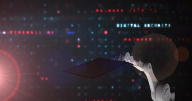 Koyu arkaplanda robot kolu üzerinde ai veri işleme animasyonu. Dijital olarak oluşturulmuş küresel yapay zeka, bağlantılar, hesaplama ve veri işleme kavramı.