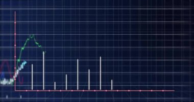 Karanlık arka planda finansal veri işleme sisteminin animasyonu. Küresel finans, iş, bağlantılar, hesaplama ve veri işleme kavramı dijital olarak oluşturulmuş video.