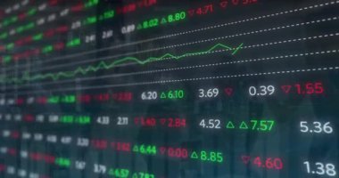 Karanlık arka planda finansal veri işleme animasyonu. Küresel finans, iş, bağlantılar, hesaplama ve veri işleme kavramı dijital olarak oluşturulmuş video.