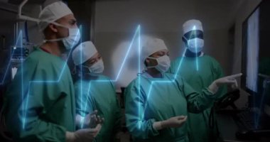 Hastanedeki çeşitli cerrahlar üzerinde veri işleme animasyonu. Küresel tıp, sağlık, bağlantılar, hesaplama ve veri işleme kavramı dijital olarak oluşturulmuş video.