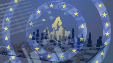 Satranç tahtası üzerinde mali veri işleme ve Avrupa Birliği bayrağının canlandırılması. Avrupa finans, işletme, bağlantılar, hesaplama ve veri işleme kavramı dijital olarak oluşturulmuş video.