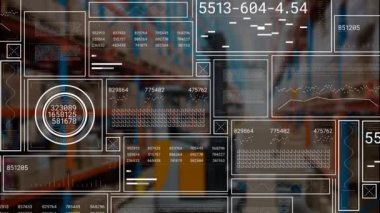 Depoda veri işleme animasyonu. Küresel dağıtım, gönderim, bilgisayar ve dijital arayüz kavramı dijital olarak oluşturulmuş video.