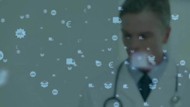 Animacja Ikon Finansów Handlu Detalicznego Nad Białym Lekarzem Trzymającym Rentgen — Wideo stockowe