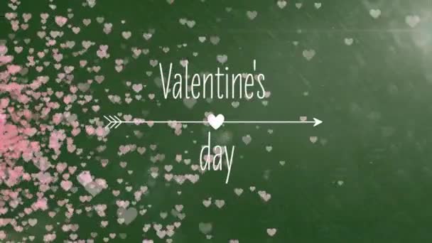 用箭头和粉色的心在绿色的背景上动画情人节的文字 数字生成 情人节 庆祝概念 — 图库视频影像