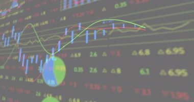 Kara fon üzerinde veri işleme, diyagramlar ve borsa animasyonları. Küresel iş, teknoloji ve dijital arayüz kavramı, dijital olarak oluşturulmuş video.