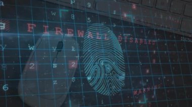 İşleme verileri üzerinde asma kilit simgeleri ve parmak izi taraması olan siber suç metninin animasyonu. Güvenlik, biyometrik, veri, koruma, dijital arayüz ve iletişim, dijital olarak oluşturulmuş video.