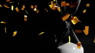 Şampanya bardağına düşen konfeti animasyonu. Yeni yıl, yeni yıl partisi, şenlik, kutlama ve geleneksel konsept dijital olarak oluşturulmuş video.