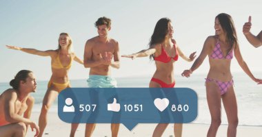 Sörf tahtasındaki arkadaşlardan çok ikonları ve numaraları seven insanlarla dolu bir konuşma balonu. dijital arayüz, sosyal medya ve küresel ağ konsepti dijital olarak oluşturulmuş görüntü.