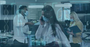 Ofisteki meslektaşlarının yüz maskesi taktığı istatistikleri gösteren dijital arayüz görüntüsü. Coronavirus covid 19 salgını sırasında sağlık ve koruma dijital olarak üretilen görüntü