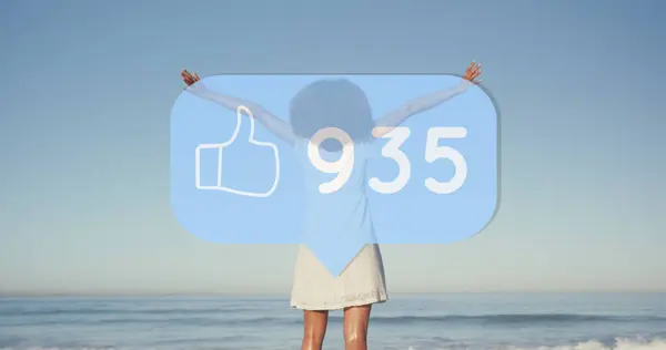 Image Speech Bubble Thumbs Icon Numbers Woman Arms Stretched Beach — Stock Photo, Image