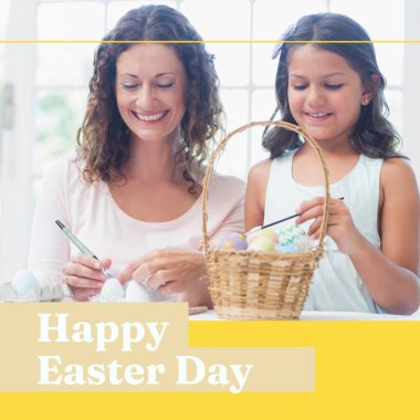 Kafkas anne ve kızının yumurta boyaması üzerine Mutlu Paskalya Günü metni. Paskalya geleneği ve kutlama konsepti dijital olarak oluşturulmuş imaj.