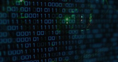 Sunucu odasında veri işleme resmi. Bulut hesaplama, dijital arayüz ve dijital olarak oluşturulmuş güvenlik konsepti.