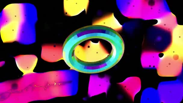 在黑色背景上在色彩鲜艳的抽象形状上旋转金属环的动画 移动和连接 数字生成视频 — 图库视频影像