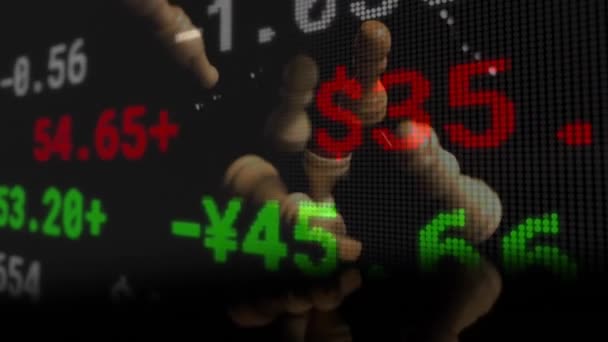 Animação Processamento Dados Financeiros Sobre Peças Xadrez Que Caem Bordo — Vídeo de Stock