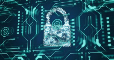 Devre kartında asma kilit, bağlantılar ve veri işleme resmi var. Dijital arayüz, bulut hesaplama ve veri işleme kavramı dijital olarak oluşturuldu.