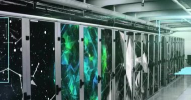 Bilgisayar sunucuları üzerinden biyometrik fotoğraf ve veri işleme animasyonu. Küresel yapay zeka, iş dünyası, finans, bilgisayar ve veri işleme kavramı dijital olarak oluşturulmuş video.