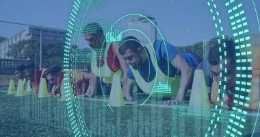 Egzersiz yapan çeşitli futbolcuların tarama ve veri işleme görüntüleri. Küresel spor ve dijital arayüz kavramı dijital olarak oluşturulmuş görüntü.