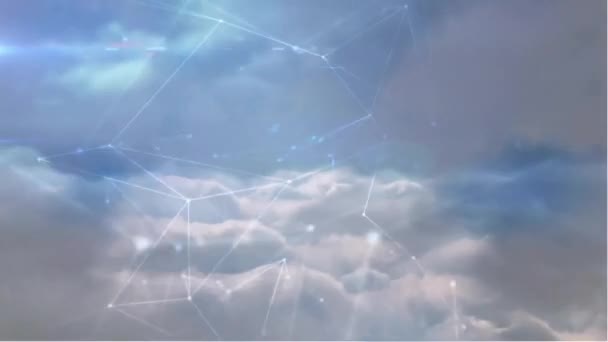雲の上の接続のネットワークのアニメーション グローバル接続 クラウドコンピューティング データ処理の概念デジタル生成されたビデオ — ストック動画