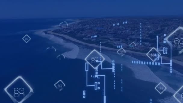 6Gのテキストとデジタルデータのアニメーションが市民景観を介して処理されます グローバル人工知能 ビジネス コネクション コンピューティング データ処理コンセプトデジタル生成ビデオ — ストック動画