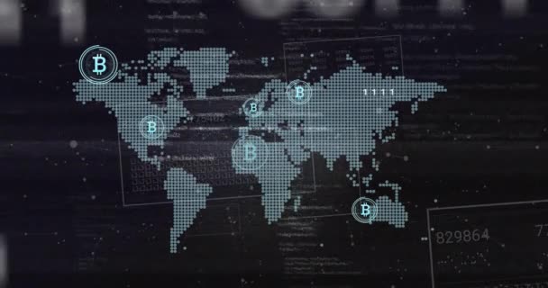 Animacja Symboli Bitcoina Przetwarzanie Danych Mapą Świata Czarnym Tle Globalne — Wideo stockowe