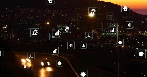 Анімація Екологічних Значків Над Автомобілями Вулиці Глобальні Соціальні Медіа Комунікація — стокове відео