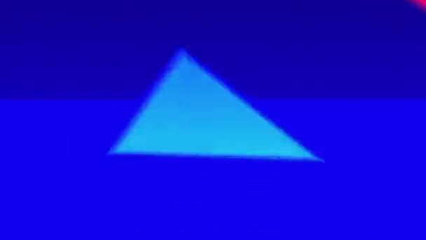 Animace Obrovského Prodeje Textu Přes Neonový Trojúhelník Tmavém Pozadí Global — Stock video