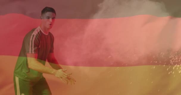 Анимация Флага Германии Над Белым Футболистом Мужчиной Пинающим Мяч Спорт — стоковое видео