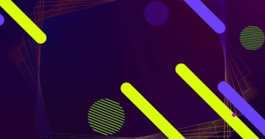 Sarı ve mor çizgilerin animasyonu ve koyu arkaplanda 3 boyutlu ağ yapısı üzerinde hareket eden şekiller. Özet, ağ, işlem, veri, bağlantı ve iletişim, dijital olarak oluşturulmuş video.