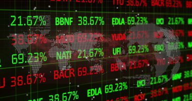 Finansal veri işleme görüntüsü ve karanlık arka planda dünya haritası. Küresel iş, finans ve veri işleme kavramı dijital olarak oluşturulmuş görüntü.