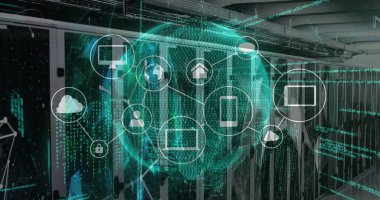 Sunucu odasının üzerinde simgelerle veri işleme ve küresinin resmi. Küresel iş ve dijital arayüz kavramı dijital olarak oluşturulmuş görüntü