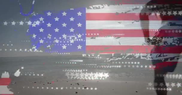 Animation Der Flagge Über Glücklichen Freunden Strand Sommer Amerikanischer Patriotismus — Stockvideo
