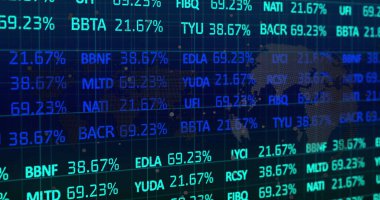 Karanlık arka planda finansal veri işleme resmi. Küresel iş, finans ve veri işleme kavramı dijital olarak oluşturulmuş görüntü.