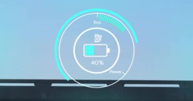 Hibrit elektrikli araç arayüzündeki şarj sayacının animasyonu. Ulaşım, enerji, güç, dijital arayüz ve bağlantı, dijital olarak oluşturulmuş video.