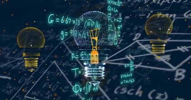 青い背景の数学方程式上の電球のアニメーション グローバルテクノロジー サイエンス コンピューティング デジタルインターフェースのコンセプトデジタル生成ビデオ — ストック動画