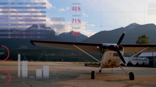 Анимация Обработки Данных Пролет Над Самолетом Аэропорту Концепция Путешествий Технологий — стоковое видео