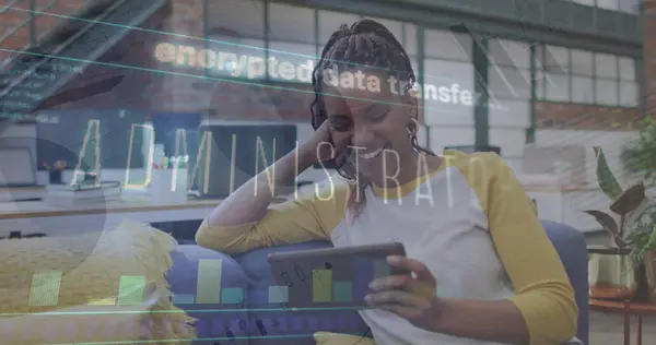 Bilde Databehandling Afrikansk Amerikansk Forretningskvinne Ved Hjelp Tablett Globalt Forretnings – stockfoto
