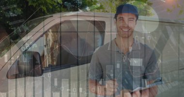 Teslimatçı ve minibüsün istatistik ve mali veri işleme görüntüsü. küresel gönderim, dağıtım, iş, veri işleme ve teknoloji konsepti dijital olarak oluşturuldu.