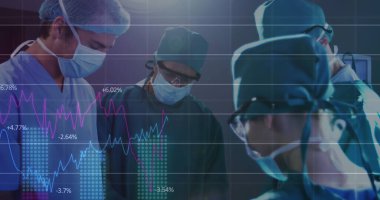 Cerrahlardan oluşan bir ekip, hayati belirtileri olan bir prosedüre odaklandı. Tıbbi verilerin örtüşmesi yüksek teknolojili bir çalışma ortamı olduğunu gösteriyor..