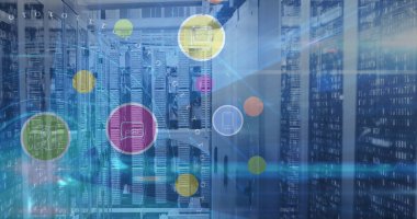 Kapsam taraması ve bilgisayar sunucuları üzerindeki dijital simgelerin resmi. küresel bağlantılar ve dijital arayüz konsepti dijital olarak oluşturulmuş görüntü.