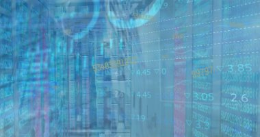 Bilgisayar sunucu odasındaki grafik ve grafiklerle veri işleme resmi. Küresel iletişim, iş, veri ve dijital arayüz kavramı dijital olarak oluşturulmuş görüntü.