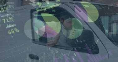 Teslimatçı ve minibüsün istatistik ve mali veri işleme görüntüsü. küresel gönderim, dağıtım, iş, veri işleme ve teknoloji konsepti dijital olarak oluşturuldu.