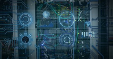 Boş ofis üzerinde tarama ve veri işleme alanı resmi. Dijital arayüz ve veri işleme kavramını dijital olarak oluşturan küresel bağlantılar.