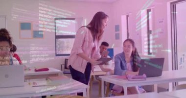 Okuldaki çeşitli öğrencilerin ai veri işleme animasyonları. Yapay zeka, eğitim, bağlantılar, hesaplama ve veri işleme kavramı dijital olarak oluşturuldu.